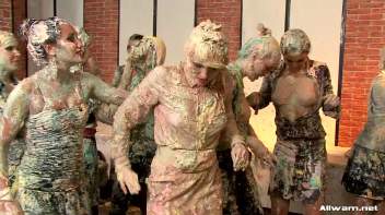 Cake Fight! Screencap 84 on www.sinx.com