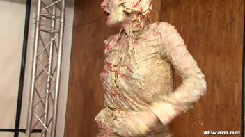 Cake Fight! Screencap 91 on www.sinx.com