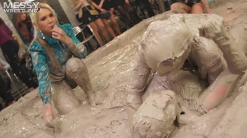 Messy Wrestling: 2 Power Packed Audience Mud Brawl Blasts Them All! Let's Get Messyyyyyyy!!! Screencap 44 on www.sinx.com