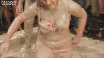 Messy Wrestling: 2 Power Packed Audience Mud Brawl Blasts Them All! Let's Get Messyyyyyyy!!! Screencap 59 on www.sinx.com