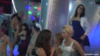 Welcome To The Mad House Part 1  - Cam 1 Screencap 99 on www.sinx.com