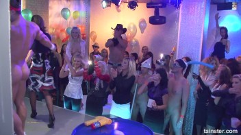 Welcome To The Mad House Part 1  - Cam 1 Screencap 17 on www.sinx.com