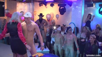 Welcome To The Mad House Part 1  - Cam 1 Screencap 20 on www.sinx.com