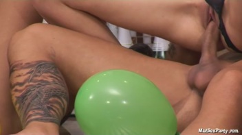 Pussy Mansion Part 3 Screencap 80 on www.sinx.com