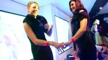 Porno Pop Party Part 2 - Shower Cam Screencap 59 on www.sinx.com