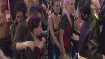 Raunch Auction Part 1 - Cam 1 Screencap 24 on www.sinx.com