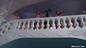 You Dropped My Purse In The Pool, Bitch! Screencap 3 on www.sinx.com