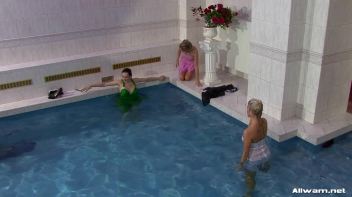You Dropped My Purse In The Pool, Bitch! Screencap 54 on www.sinx.com