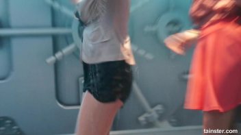 Sexy ladies getting wetter and wetter Screencap 5 on www.sinx.com