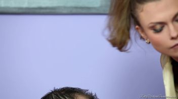 Panty Pervert Pantyhose Bangs Piss Bitches Screencap 4 on www.sinx.com