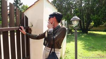 No Need To Speak Screencap 7 on www.sinx.com