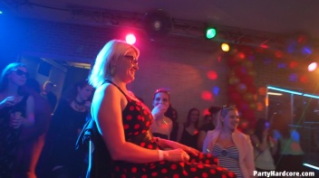 Party Hardcore Gone Crazy Vol. 36 Part 4 - Cam 1 Screencap 57 on www.sinx.com