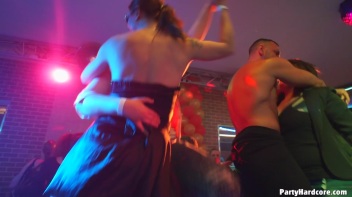 Party Hardcore Gone Crazy Vol. 36 Part 4 - Cam 1 Screencap 97 on www.sinx.com