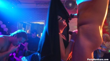 Party Hardcore Gone Crazy Vol. 36 Part 4 - Cam 1 Screencap 15 on www.sinx.com