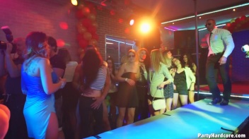 Party Hardcore Gone Crazy Vol. 36 Part 4 - Cam 1 Screencap 36 on www.sinx.com