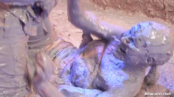 Double Dose Of Mud In Your Face Screencap 84 on www.sinx.com