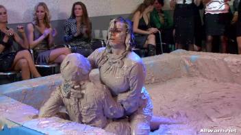 Double Dose Of Mud In Your Face Screencap 24 on www.sinx.com