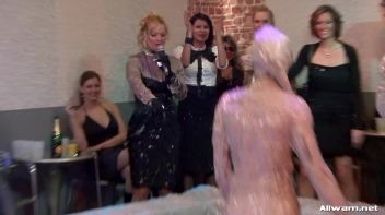 Double Dose Of Mud In Your Face Screencap 40 on www.sinx.com