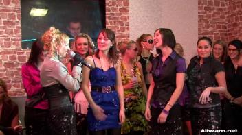 Double Dose Of Mud In Your Face Screencap 59 on www.sinx.com