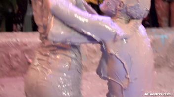 Double Dose Of Mud In Your Face Screencap 82 on www.sinx.com