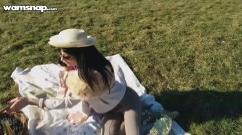 Fur Freak Makes A Mess Of Herself In Public Screencap 11 on www.sinx.com