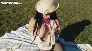 Fur Freak Makes A Mess Of Herself In Public Screencap 21 on www.sinx.com