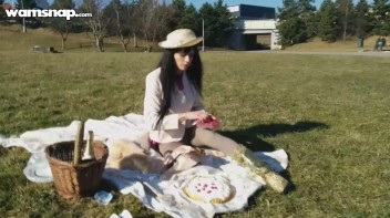 Fur Freak Makes A Mess Of Herself In Public Screencap 32 on www.sinx.com