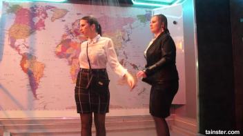 Dancing babes Screencap 46 on www.sinx.com