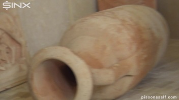 Self Pissing Sexiness Screencap 1 on www.sinx.com