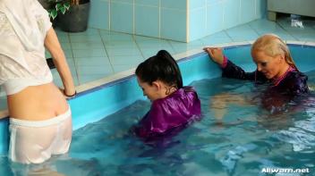 Wetlook Workout Screencap 79 on www.sinx.com