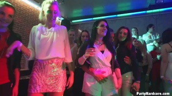 Party Hardcore Gone Crazy Vol. 35 Part 1 - Cam 4 Screencap 12 on www.sinx.com