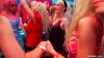 Sex Dolls Part 5 - Cam 2 Screencap 9 on www.sinx.com