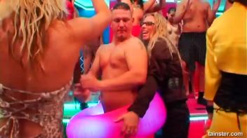 Sex Dolls Part 5 - Cam 2 Screencap 121 on www.sinx.com