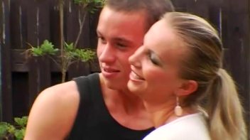 Going for it Like Rabbits! Screencap 14 on www.sinx.com