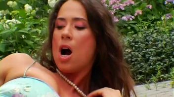 Going for it Like Rabbits! Screencap 55 on www.sinx.com