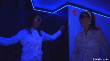 White Sensation Part 3 - Cam 4 Screencap 1 on www.sinx.com