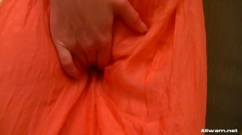 Shower Down That Sexy Dress Screencap 6 on www.sinx.com