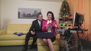 Celine Noiret - Piss On This Slutty Secretary Screencap 5 on www.sinx.com