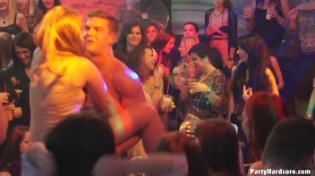 Party Hardcore Gone Crazy Vol. 9 Part 1 - Cam 3 Screencap 105 on www.sinx.com