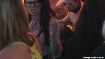 Party Hardcore Gone Crazy Vol. 9 Part 1 - Cam 3 Screencap 113 on www.sinx.com