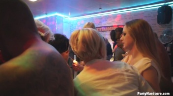 Party Hardcore Gone Crazy Vol. 31 Part 2 - Cam 1 Screencap 27 on www.sinx.com