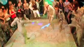 Two Tigresses Screencap 11 on www.sinx.com