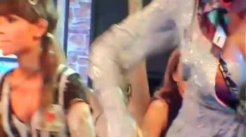 Two Tigresses Screencap 12 on www.sinx.com