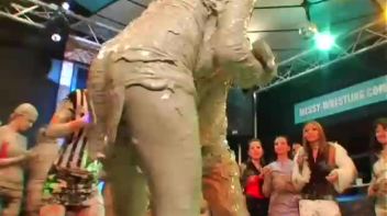 Two Tigresses Screencap 58 on www.sinx.com