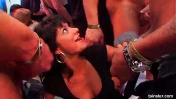 Pussy Blizzard Part 2 - Cam 2 Screencap 68 on www.sinx.com