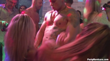 Party Hardcore Gone Crazy Vol. 13 Part 4 - Cam 4 Screencap 43 on www.sinx.com