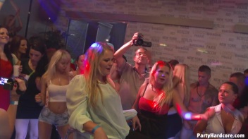 Party Hardcore Gone Crazy Vol. 13 Part 4 - Cam 4 Screencap 79 on www.sinx.com