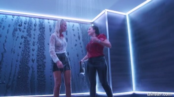 Wet Those Wonderful Tits And Work It Screencap 46 on www.sinx.com