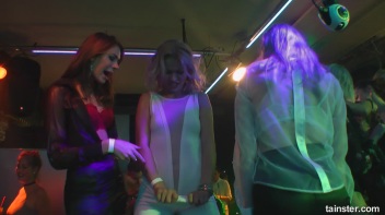 Lezzies - The Femme Fest Part 1 - Cam 2 Screencap 38 on www.sinx.com