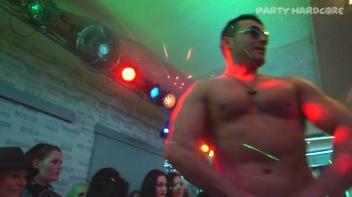 Party Hardcore Gone Crazy Vol. 27 Part 1 - Cam 1 Screencap 53 on www.sinx.com